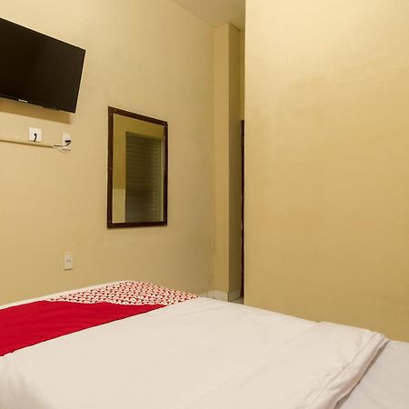 Capital O 615 Residence Puri Hotel Syariah Medan Ngoại thất bức ảnh